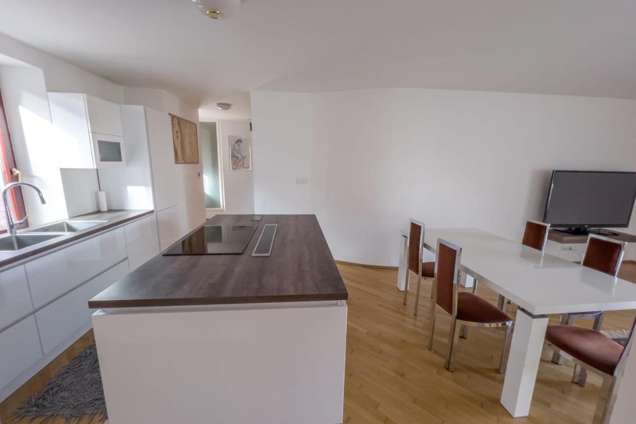 Apartmán Riverside Ljubljanica With Private Parking Lublaň Exteriér fotografie